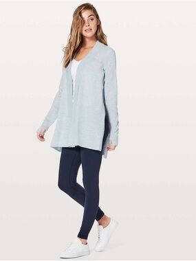 Lululemon Blissfull Zen size 2 Light Blue Open Front Cardigan 100% merino wool